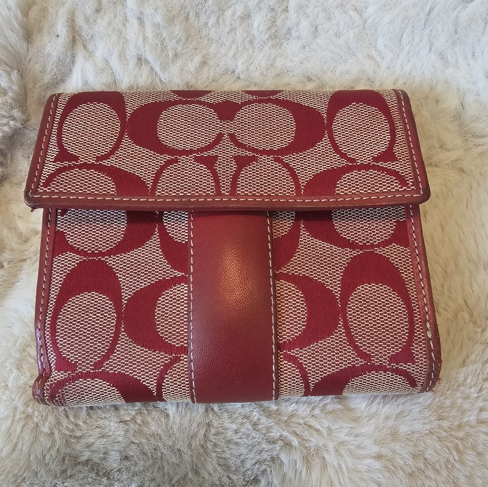 COACH Signature Red Leather & Canvas Monogram vintage wallet